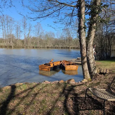 Avec Etang Privatise Apartament